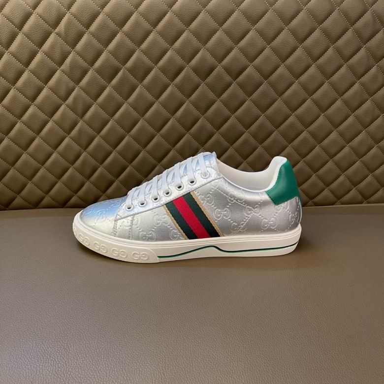 men gucci shoes-342